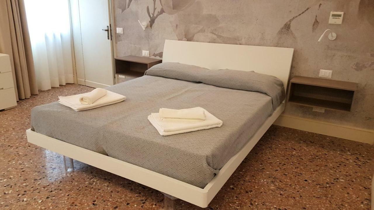 Ca Riva Del Vin Apartment Венеция Екстериор снимка